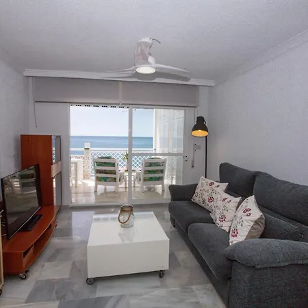 Delfin Best Seaviews & Garage *