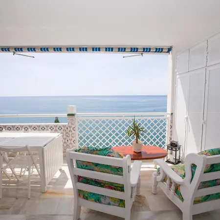 Delfin Best Seaviews & Garage Almuñécar