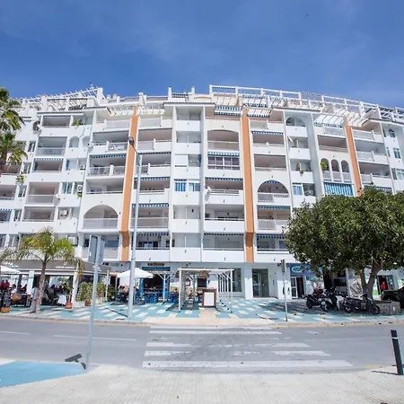 Delfin Best Seaviews & Garage Appartement *